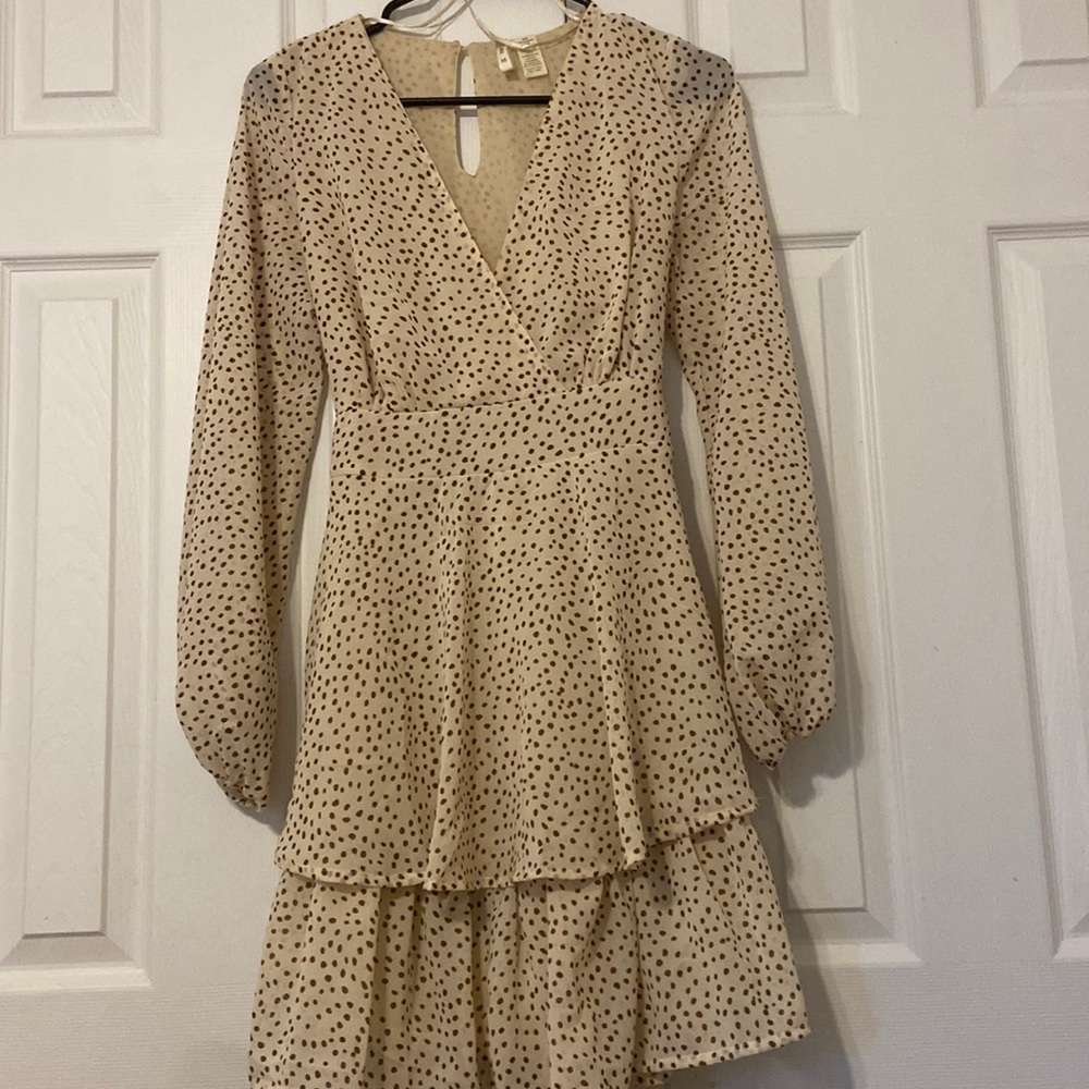 Cute long sleeve dress cream color with light brown dots worn once